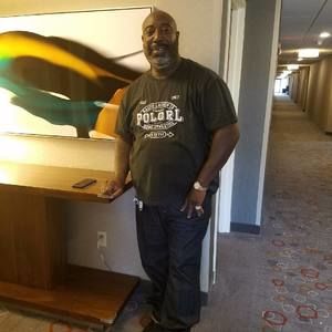 Meet your Posher, Roy